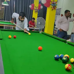 R S SNOOKER CLUB