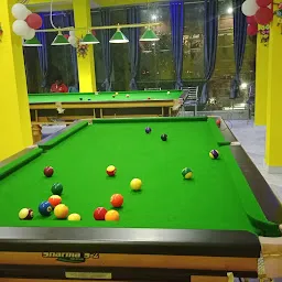 R S SNOOKER CLUB