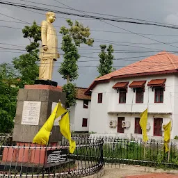 R.Sankar Statue