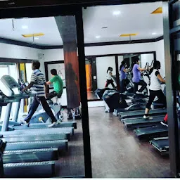 Raaree Health Club