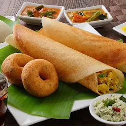 Radha Rani Kitchen (Pure Vegetarian)