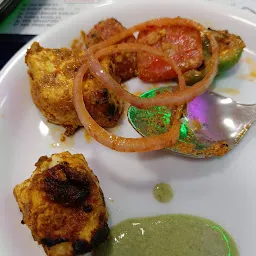 Radha Rani Kitchen (Pure Vegetarian)