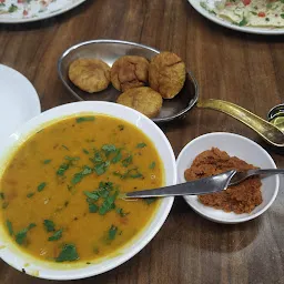 Radhanand Restaurant