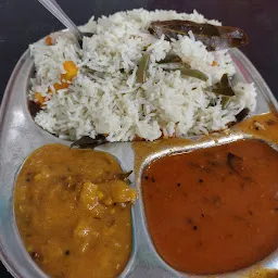 Raghavendra Fast Food Centre