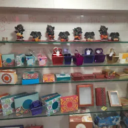 Raghuvanshi Gift & Handicrafts