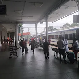 Railway Station / Irwin Road