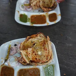 RAJ CHUR CHUR NAAN WALA'S