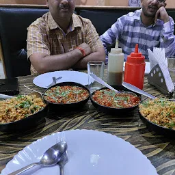 Raj Mahal Restaurant