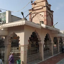Raj Rajeshwer Temple Akola