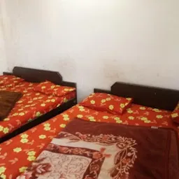 Raj rent room