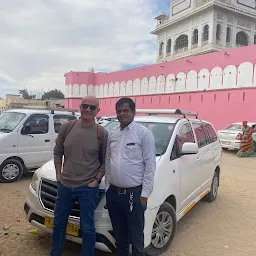 Rajasthan Tour by Car and Driver