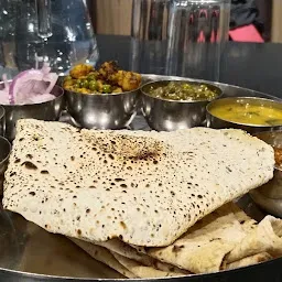 Rajasthani Thali Aapni Rasoi Restaurant