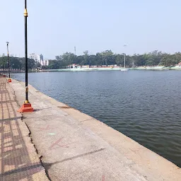 Rajendra Sarovar Park