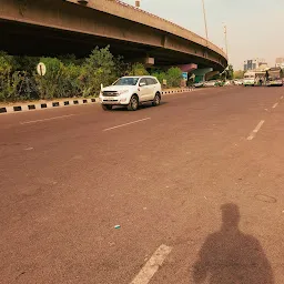 Rajiv Chowk Bus Stand