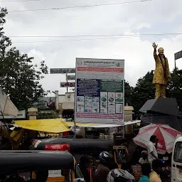 Rajiv Gandhi Statue