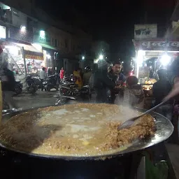 Rajkumar Bhai Chole Kulche Wale....