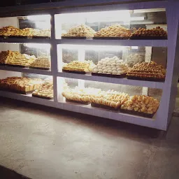 Raju Vaishnav Biscuits Bakery