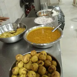Rajwadi Bhojanalay - Gujarati Thali, Restaurants, Veg Restaurant, Fast Food Restaurant In Gandhinagar