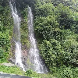 Rakhundi Peak