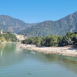 Ram Jhoola Ganga Ghat