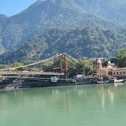 Ram Jhoola Ganga Ghat