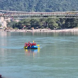 Ram Jhoola Ganga Ghat