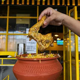 Rang De Basanti Dhaba - Star Mall, Madhyamgram