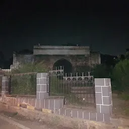 Rangeen Gate (Rangeen Darwaza)