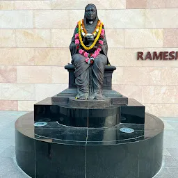 Rani Ahilyabai Holkar Statue