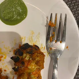 Ratna Veg Cuisine