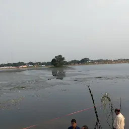 Ratu Maharaja Lake