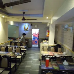 Raviraj Bar And Restaurant