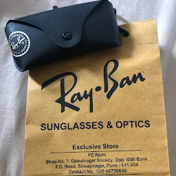 Ray Ban