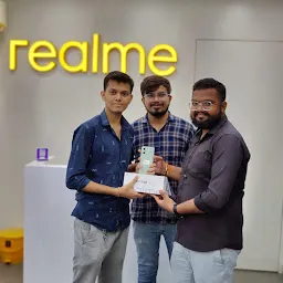 REALME EXCLUSIVE STORE