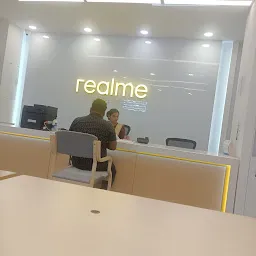 Realme service center