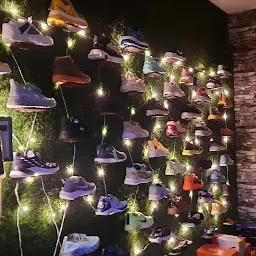 Reebok Showroom