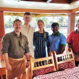 Relax in Kerala Houseboat