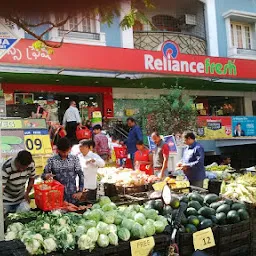 Reliance Fresh