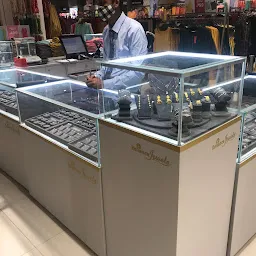 Reliance Jewels - Trends - VR Mall
