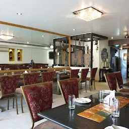 Reshmi's Classic Restaurant