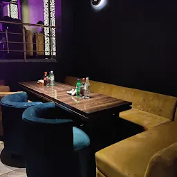 Restaurant and Bar