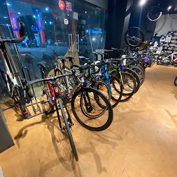 Revolution Bike Store