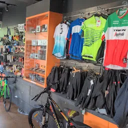 Revolution Bike Store