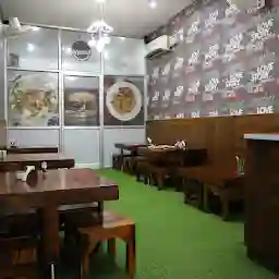 Reyansh cafe & restaurant