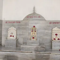 Shri Rishabhdev Swami Jain Derasar