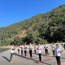 Rishikesh Ashtanga Yoga School - Yoga TTC in Rishikesh