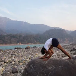 Rishikesh Yoga Vedanta Mandiram