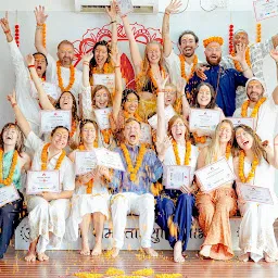 Rishikesh Yogkulam - Best Yoga School in Rishikesh India