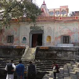 Rishikund प्राचीन तालाब