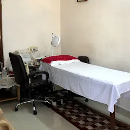 Rishu Arora's Clinic